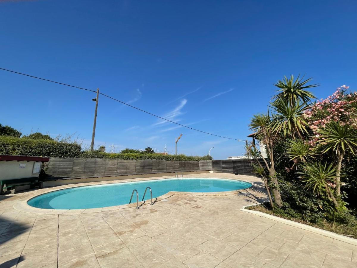 Splendide appartement de charme avec patio, parking et plage à 3 minutes Biarritz Exterior foto